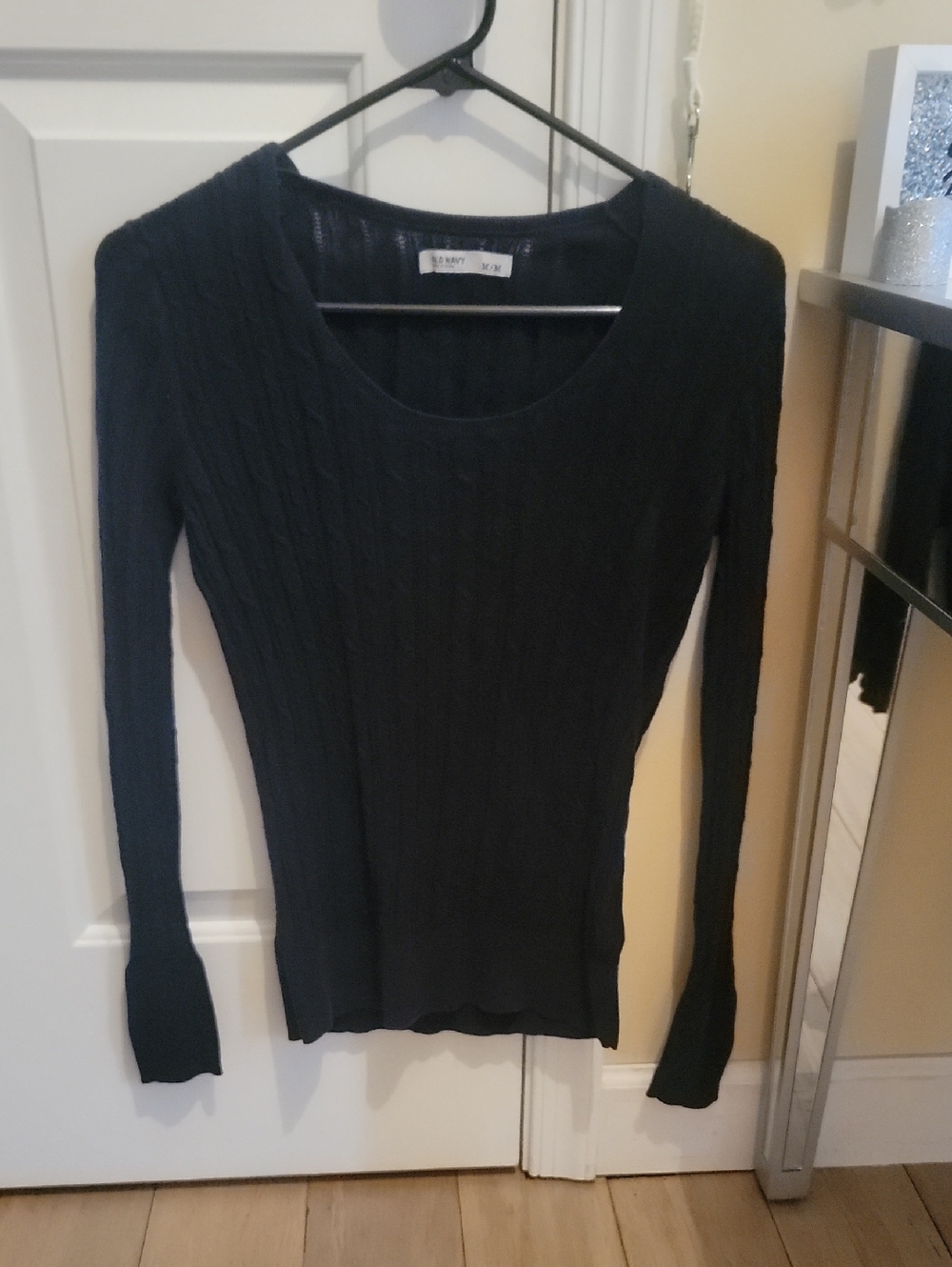 Old Navy Black Sweater. Like New. Size Med.